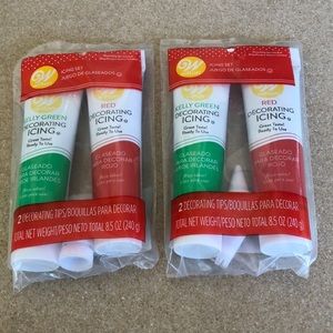 4tubes and 4 tips decorator cookie/cake icing